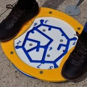 SESSEL MIT PSYCHOMOTORIK FUSS-KREISEL