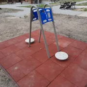DOPPELTER HÜFTDREHER