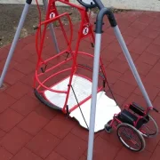 SATURN Inklusive Schaukel